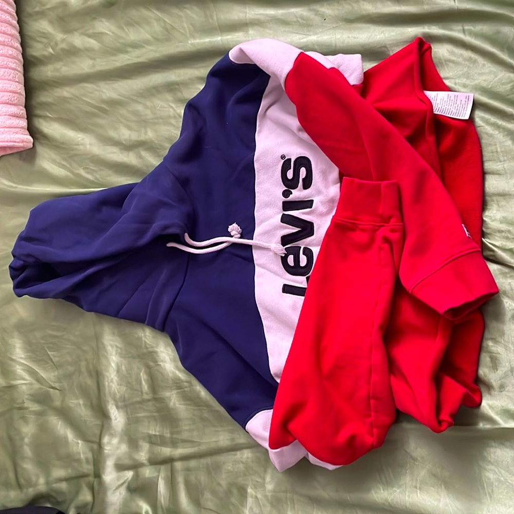 Levi crop top multiple colors